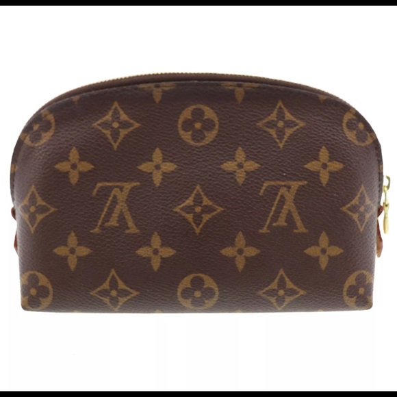 LOUIS VUITTON Pochette Cosmetic Pouch - Picture 3 of 8